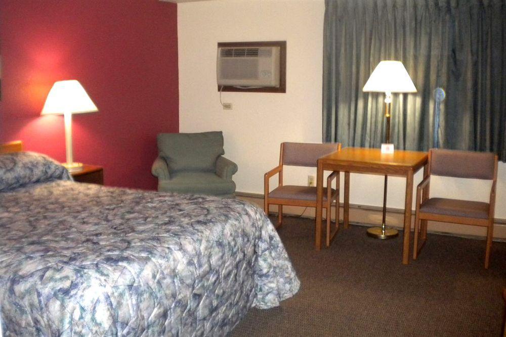 Chanhassen Inn Esterno foto